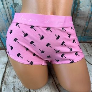 🍑5/$40 VS PINK Boyshort Panty